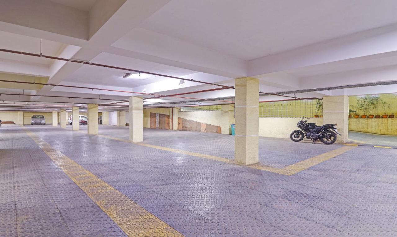 Treebo Tee Hotel Hyderabad Exterior photo
